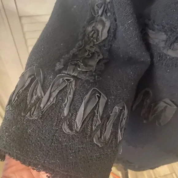 NWT Chanel skirt suit, size 38(S) - Picture 6 of 16